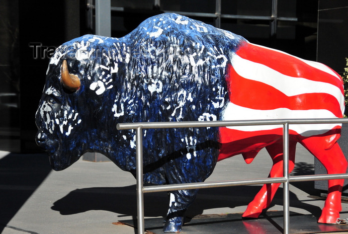 usa2304: Oklahoma City, OK, USA: Devon Energy building - plastic buffalo with the American colors - North Broadway avenue - photo by M.Torres - (c) Travel-Images.com - Stock Photography agency - Image Bank