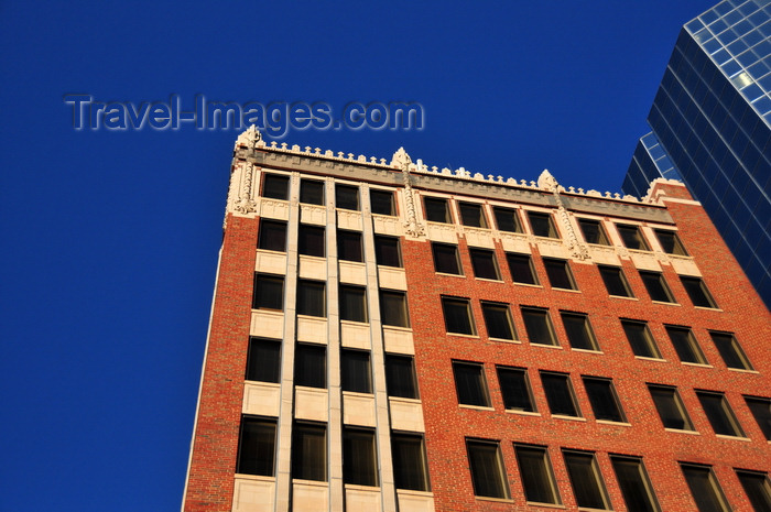 usa2325: Oklahoma City, OK, USA: Court Plaza Building aka Leonhardt Building - 224 Robert S. Kerr Avenue - photo by M.Torres - (c) Travel-Images.com - Stock Photography agency - Image Bank