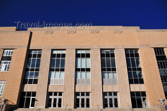 usa2339: Oklahoma City, OK, USA: Civic Center Music Hall - built in 1937 as the Municipal Auditorium - neoclassical and Art Deco style - limestone facade - 201 N. Walker Avenue - Arts DIstrict - photo by M.Torres - (c) Travel-Images.com - Stock Photography agency - Image Bank