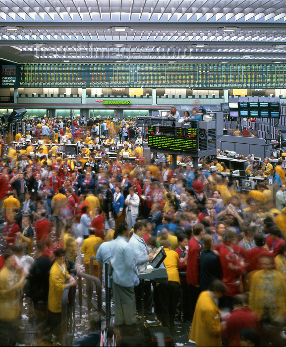 usa235: Chicago, Illinois, USA: Chicago Board Options Exchange (CBOE) - Futures Exchange - interior - busy brokers - photo by A.Bartel - (c) Travel-Images.com - Stock Photography agency - Image Bank