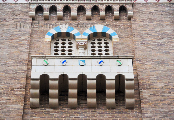 usa2363: Little Rock, Arkansas, USA: mock medieval balcony with console brackets - Discovery Museum Center - Arkansas' Museum of Science & History (AMOD) - President Clinton Ave, River Market District - photo by M.Torres - (c) Travel-Images.com - Stock Photography agency - Image Bank