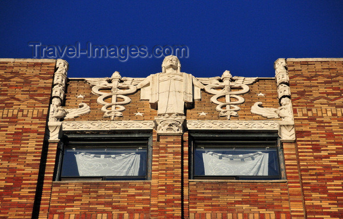 usa2380: Portland, Oregon, USA: Medical Dental Building - façade detail - medical inspired decoration - corner of SW Taylor St and SW 11th Ave - built in 1925 - architect Luther Lee Dougan, art deco / art moderne  style - photo by M.Torres - (c) Travel-Images.com - Stock Photography agency - Image Bank