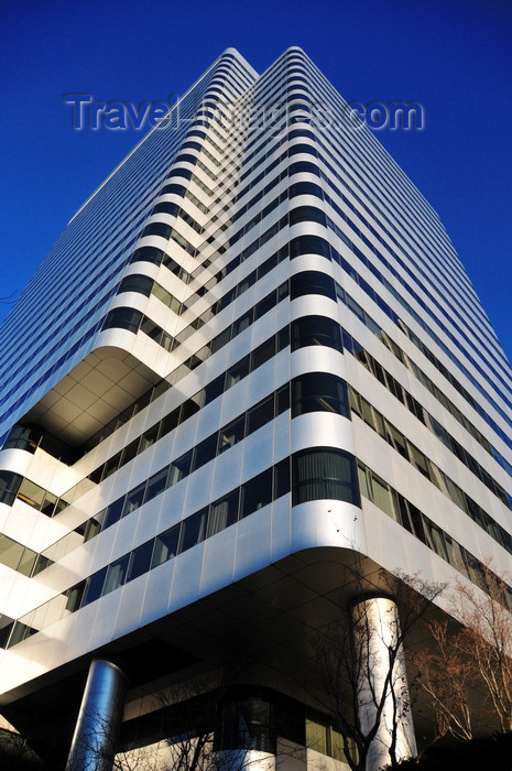 usa2386: Portland, Oregon, USA: PacWest Center / Key Bank Tower - aluminum and glass façade - 1211 SW 5th Avenue - office skyscraper designed by Hugh Stubbins and Associates - modernism - photo by M.Torres - (c) Travel-Images.com - Stock Photography agency - Image Bank