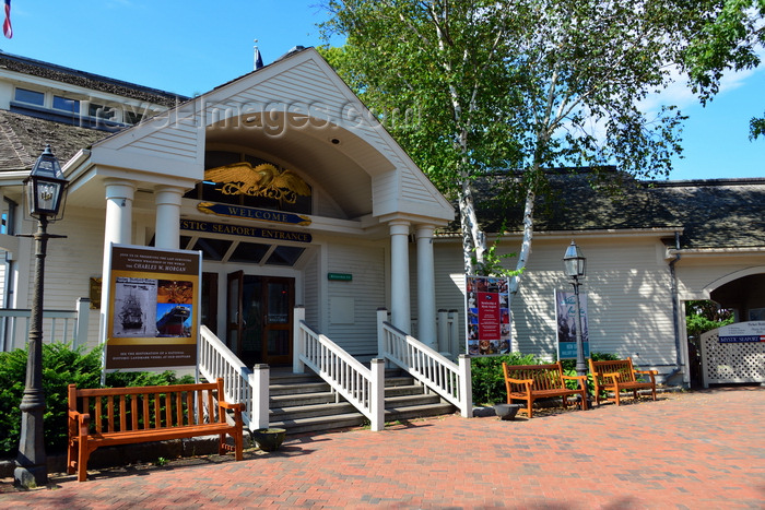 usa2400: Mystic, CT, USA: Mystic Seaport entrance, a maritime museum known for its 19th century sailing ships and boats - photo by M.Torres - (c) Travel-Images.com - Stock Photography agency - Image Bank