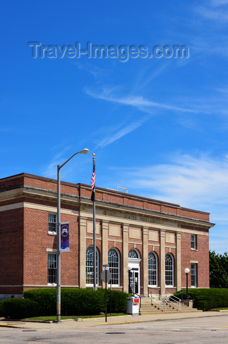 usa2406: Narragansett Pier, Narragansett, RI, USA: U. S. Post Office - neo classical brick building on Exchange Street - photo by M.Torres - (c) Travel-Images.com - Stock Photography agency - Image Bank