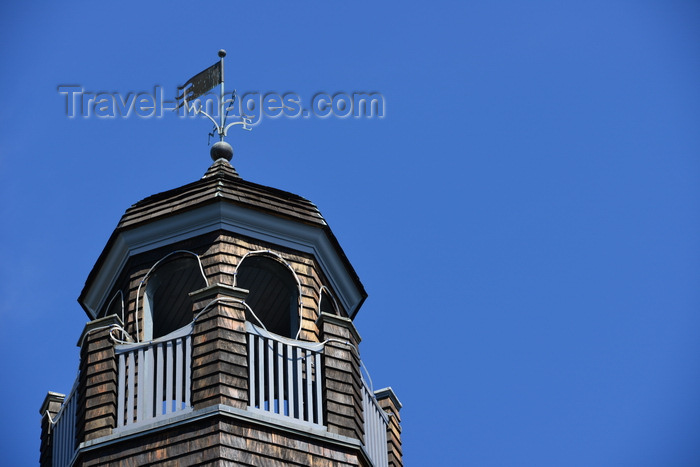 usa2419: Narragansett Pier, Washington County, Rhode Island, USA: The Towers - observation turret with weathervane - viewpoint over the beach and Ocean road - photo by M.Torres - (c) Travel-Images.com - Stock Photography agency - Image Bank