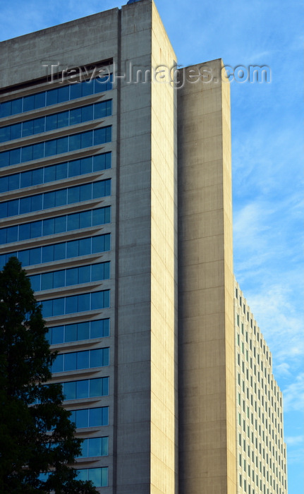 usa2437: Wilimington, Delaware: brutalist skyscraper - 1105 North Market Street, aka American Life Insurance Tower - designed by I.M.Pei - photo by M.Torres - (c) Travel-Images.com - Stock Photography agency - Image Bank