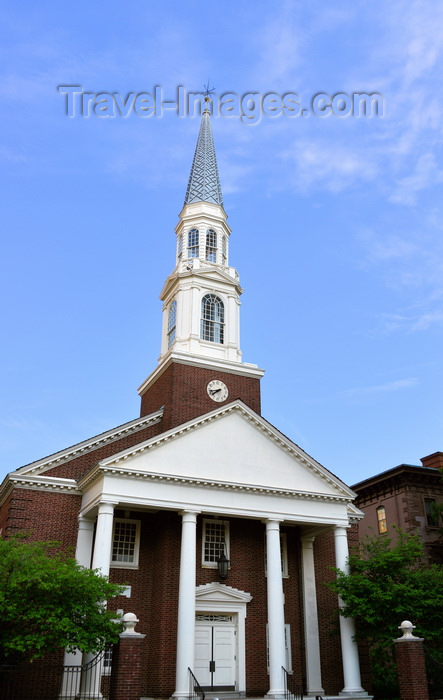 usa2439: Wilimington, Delaware: the red-brick First and Central Presbyterian Church with its tetra-style portico - photo by M.Torres - (c) Travel-Images.com - Stock Photography agency - Image Bank