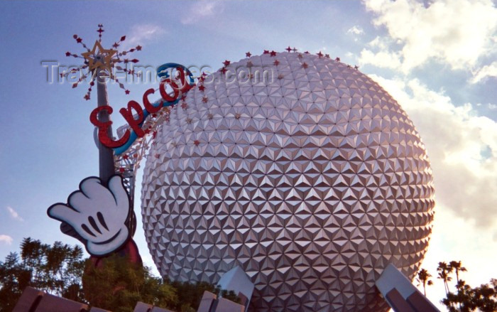 usa245: USA - Orlando (Florida): Spaceship Earth geodesic sphere at Epcot Centre - Giant Golfball - Spaceship Earth (photo by David Flaherty) - (c) Travel-Images.com - Stock Photography agency - Image Bank