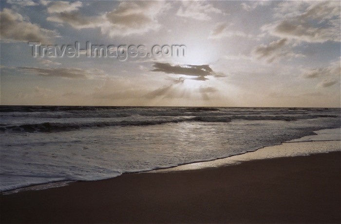 usa246: USA - Indialantic (Florida): sunburst - Brevard County (photo by David Flaherty) - (c) Travel-Images.com - Stock Photography agency - Image Bank