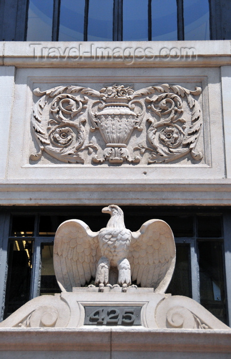 usa2519: Louisville, Kentucky, USA: facade detail on West Market street - stone eagle - Almsted Brothers Building - listed on the National Register of Historic Places - photo by M.Torres - (c) Travel-Images.com - Stock Photography agency - Image Bank