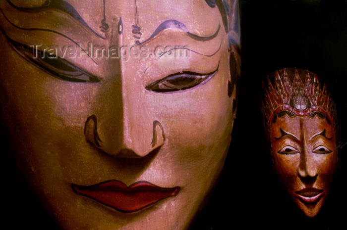 usa263: Miami / MIA / MIO (Florida):oriental masks - photo by F.Rigaud - (c) Travel-Images.com - Stock Photography agency - Image Bank