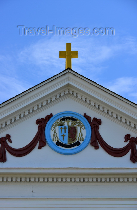 usa360: Scarborough Hills, Narragansett, RI, USA: Catholic church of St Mary Star of the Sea - gable detail - tympanum - coat of arms of Bishop Francis P. Keough, bishop of Providence when the church was built - Point Judith Road - photo by M.Torres - (c) Travel-Images.com - Stock Photography agency - Image Bank