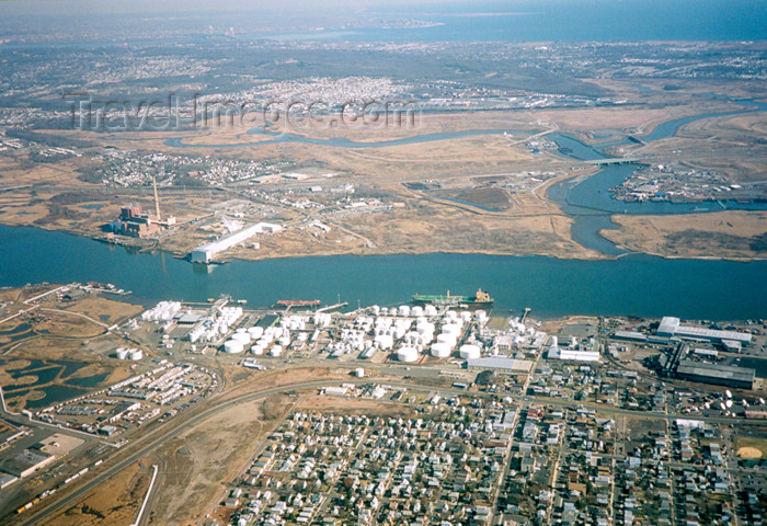 usa38: Newark, New Jersey, USA: oil terminal and fuel storage - port - photo by M.Torres - (c) Travel-Images.com - Stock Photography agency - Image Bank