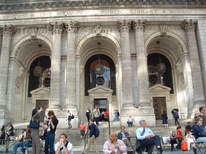 usa399: Manhattan (New York): New York Public Library (photo by Llonaid) - (c) Travel-Images.com - Stock Photography agency - Image Bank