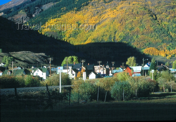 usa412: Silverton, Colorado, USA: autumn - photo by J.Fekete - (c) Travel-Images.com - Stock Photography agency - Image Bank