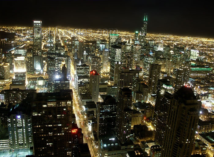 usa415: Chicago, Illinois, USA: skyline - nocturnal - photo by G.Friedman - (c) Travel-Images.com - Stock Photography agency - Image Bank