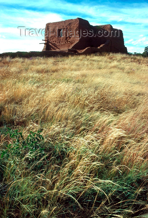 usa419: Pecos National Historical Park/ Pecos National Monument (New Mexico): ruins of the Spanish mission near Pecos Pueblo - photo by J.Fekete - (c) Travel-Images.com - Stock Photography agency - Image Bank