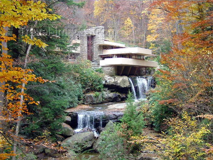 usa421: Bear Run, Pennsylvania, USA: Fallingwater house - designed by architect Frank Lloyd Wright for the Kaufmann family / casa da cascata - photo by G.Frysinger - (c) Travel-Images.com - Stock Photography agency - Image Bank