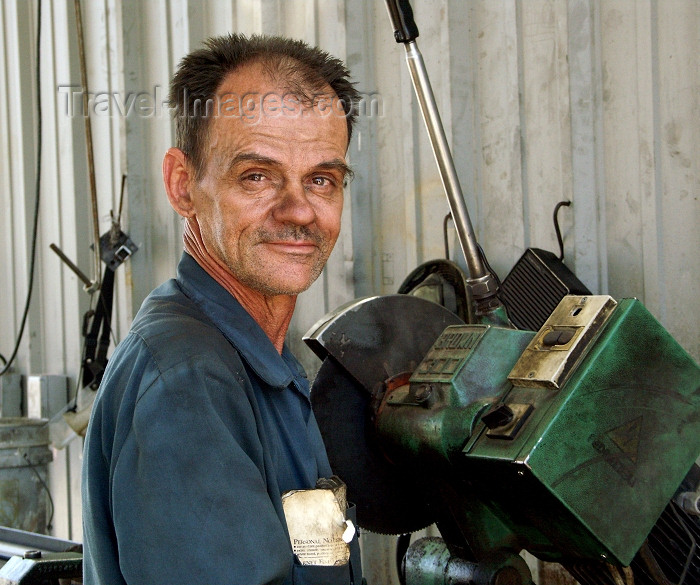 usa479: Las Vegas (Nevada): portrait of a metal worker (photo by G.Friedman) - (c) Travel-Images.com - Stock Photography agency - Image Bank