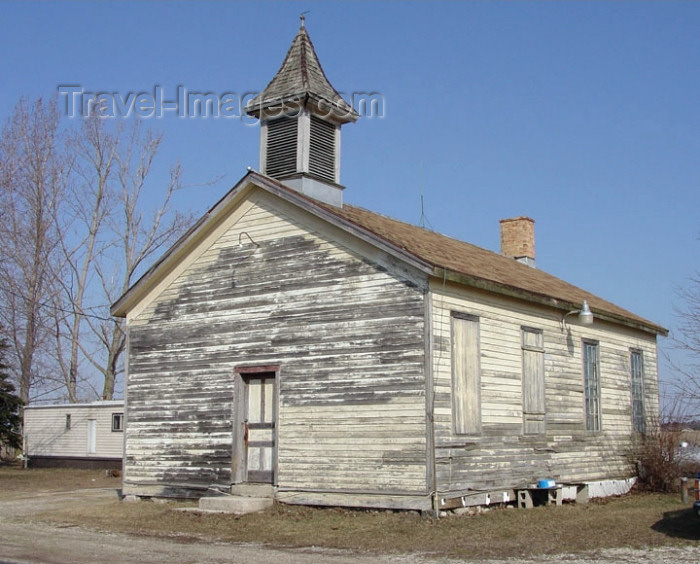 usa559: Manitowoc County (Wisconsin): former country school - photo by G.Frysinger - (c) Travel-Images.com - Stock Photography agency - Image Bank