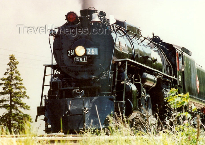 usa569: Green Bay (Wisconsin): Steam Locomotive 261 - North Star Rail - photo by G.Frysinger - (c) Travel-Images.com - Stock Photography agency - Image Bank