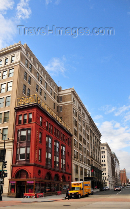 usa57: Washington, D.C., USA: Madame Tussauds wax museum - former Woodward & Lothrop store - architects Henry Ives Cobb and Shalom Baranes - corner of 10th and F Street NW - photo by M.Torres - (c) Travel-Images.com - Stock Photography agency - Image Bank