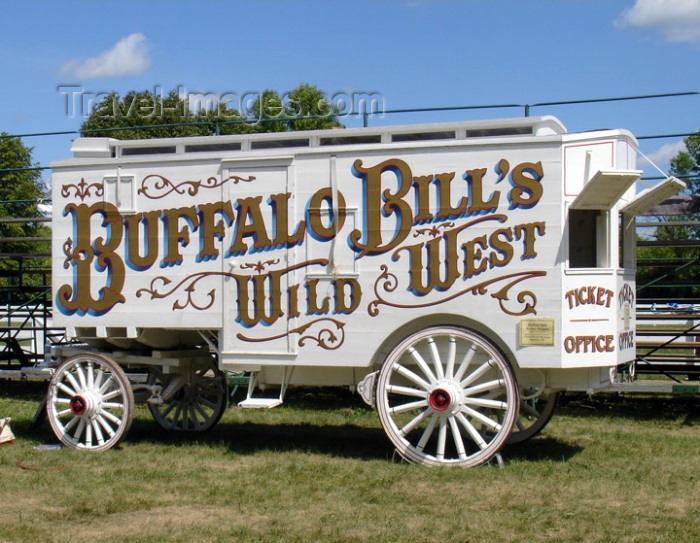 usa572: Old Wade House State Park - Sheboygan County (Wisconsin): Buffalo Bill's Wild West wagon from the Coach Museum - Wild West Show - photo by G.Frysinger - (c) Travel-Images.com - Stock Photography agency - Image Bank