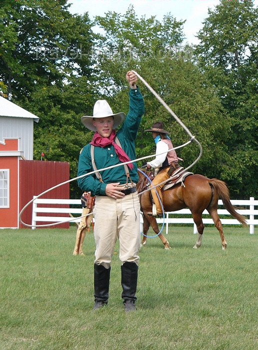 usa574: Old Wade House State Park - Sheboygan County (Wisconsin): Cowboy - lariat twirler - Wild West Show - maguey - rope - lasso - photo by G.Frysinger - (c) Travel-Images.com - Stock Photography agency - Image Bank