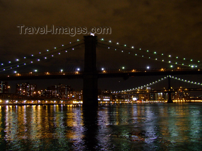 usa629: New York City: Brooklyn Bridge and Manhattan Bridge by night - photo by M.Bergsma - (c) Travel-Images.com - Stock Photography agency - Image Bank