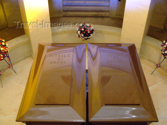 usa642: Manhattan (New York City): tombs of president Ulysses S. Grant and his wife, Julia Grant - photo by M.Bergsma - (c) Travel-Images.com - Stock Photography agency - Image Bank