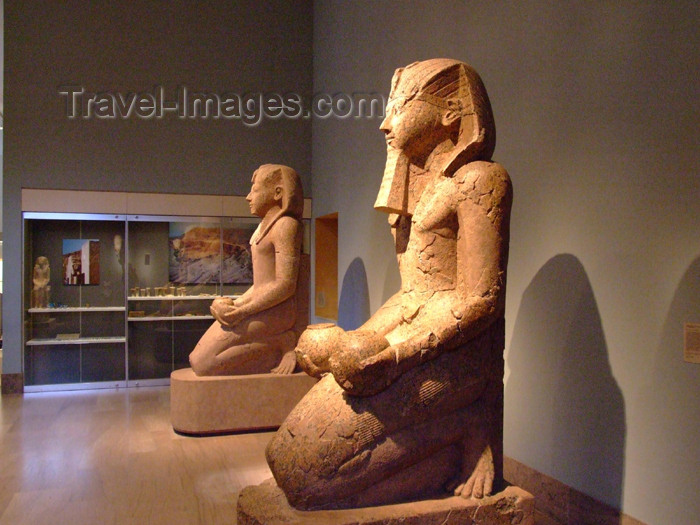 usa654: New York City: the Met - Metropolitan Museum of Art - Egyptian statues - photo by M.Bergsma - (c) Travel-Images.com - Stock Photography agency - Image Bank