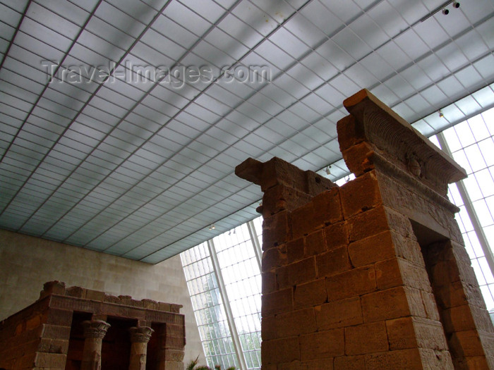 usa657: Manhattan (New York City): inside the Metropolitan Museum of Art - Egyptian architecture - photo by M.Bergsma - (c) Travel-Images.com - Stock Photography agency - Image Bank