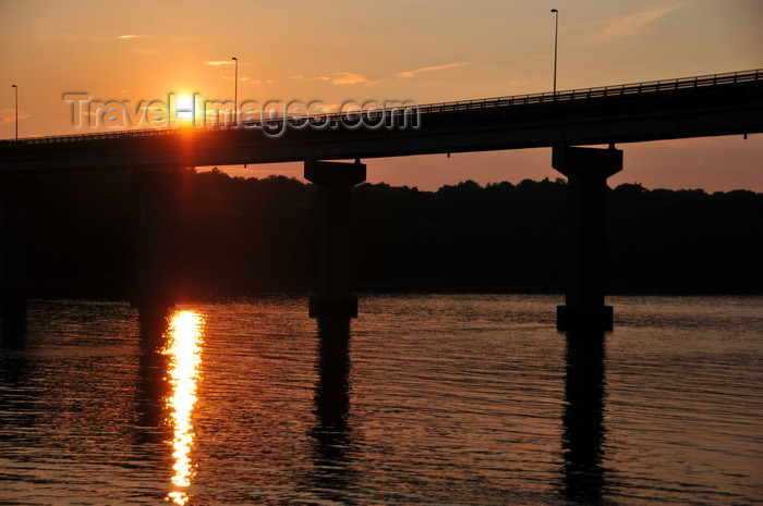 usa67: Belfast, Maine, New England, USA: sunset over the Passagassawakeag River - bridge carrying Me-3 road - photo by M.Torres - (c) Travel-Images.com - Stock Photography agency - Image Bank