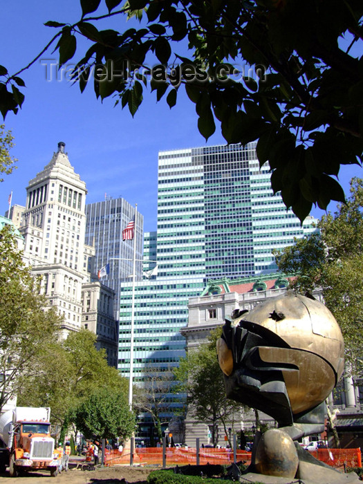 usa677: New York City: Battery Park - sculpture - photo by M.Bergsma - (c) Travel-Images.com - Stock Photography agency - Image Bank