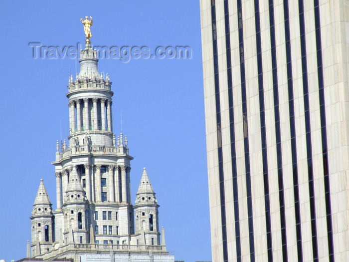 usa686: Manhattan (New York City): Municipal Building - acme - photo by M.Bergsma - (c) Travel-Images.com - Stock Photography agency - Image Bank