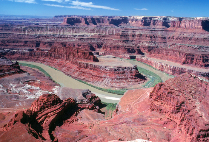 usa812: USA - Canyonlands National Park (Utah): Dead Horse Point - canyon view - Gooseneck of the Colorado River - near Moab - Dead Horse Point State Park - photo by J.Fekete - (c) Travel-Images.com - Stock Photography agency - Image Bank
