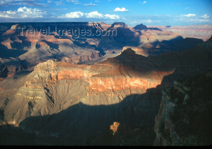 usa818: Grand Canyon (Arizona): in late afternoon light with clouds and shadows - photo by J.Fekete - (c) Travel-Images.com - Stock Photography agency - Image Bank