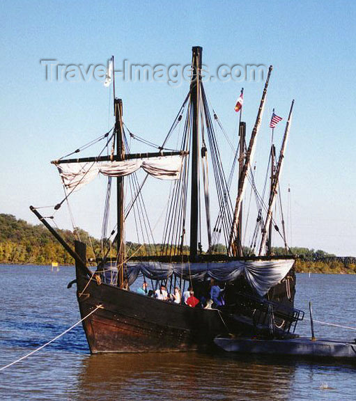 usa850: USA - Fort Smith (Arkansas): replica of Christopher Columbus' Niña caravel - Arkansas river - historic ship - European Heritage - photo by G.Frysinger - (c) Travel-Images.com - Stock Photography agency - Image Bank