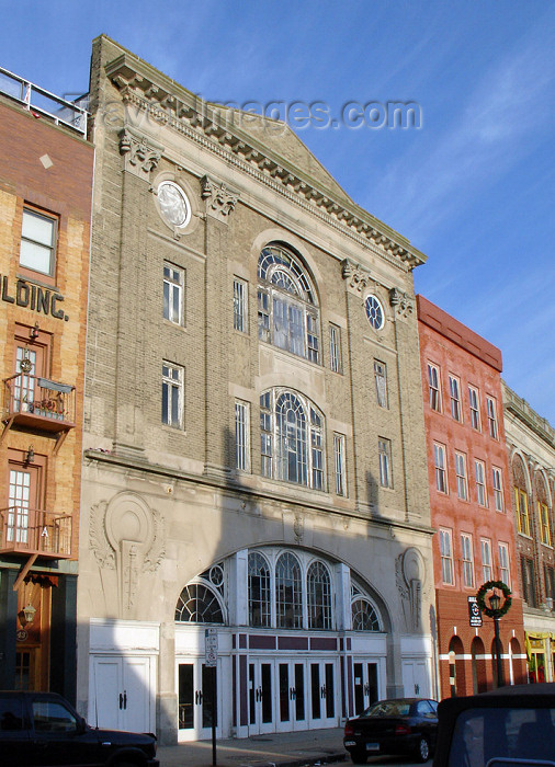 usa865: USA - New London, Connecticut: theater - photo by G.Frysinger - (c) Travel-Images.com - Stock Photography agency - Image Bank