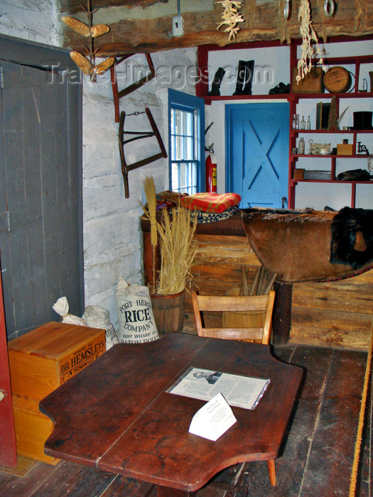 usa875: USA - Fort Dodge (Iowa): Sutler Store - interior - photo by G.Frysinger - (c) Travel-Images.com - Stock Photography agency - Image Bank