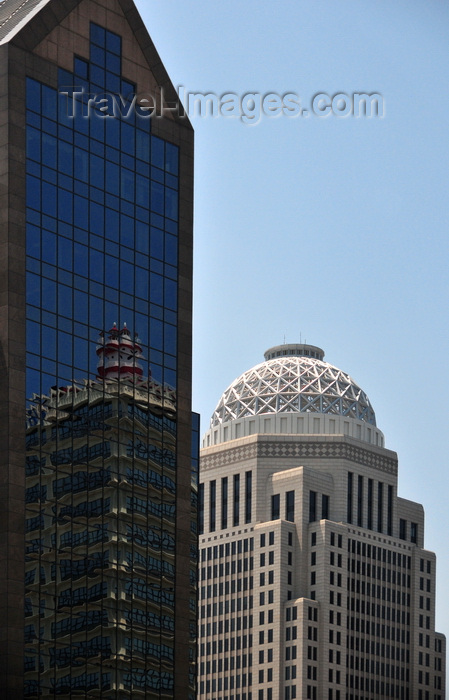 usa884: Louisville, Kentucky, USA: skyscrapers - E.ON U.S. Center and AEGON Center - office towers - photo by M.Torres - (c) Travel-Images.com - Stock Photography agency - Image Bank