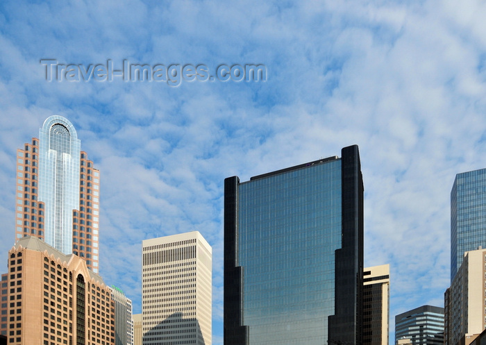 usa906: Charlotte, North Carolina, USA: downtown skyline - skyscrapers - photo by M.Torres - (c) Travel-Images.com - Stock Photography agency - Image Bank