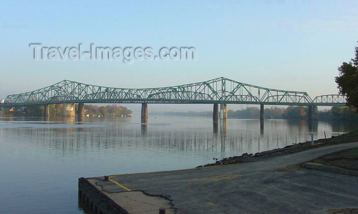 usa914: USA - Parkersburg (West Virginia): bridges over the the Ohio river (photo by G.Frysinger) - (c) Travel-Images.com - Stock Photography agency - Image Bank