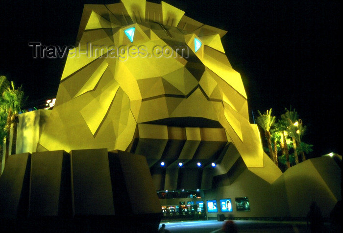 usa946: USA - Las Vegas (Nevada): MGM casino - lion - photo by J.Fekete - (c) Travel-Images.com - Stock Photography agency - Image Bank