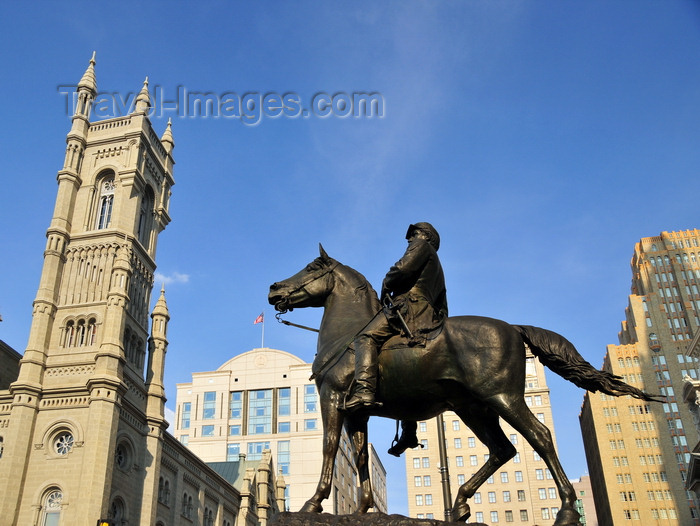 usa985: Philadelphia, Pennsylvania, USA: Masonic Temple of the Grand Lodge of Philadelphia - North Broad Street - equestrian statue of General George B. McClellan, served the Union in the American Civil War - photo by M.Torres - (c) Travel-Images.com - Stock Photography agency - Image Bank