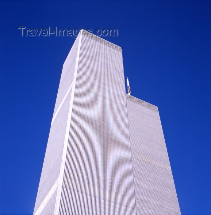 usa988: Manhattan (New York): Moire Pattern - World Trade Center - photo by A.Bartel - (c) Travel-Images.com - Stock Photography agency - Image Bank