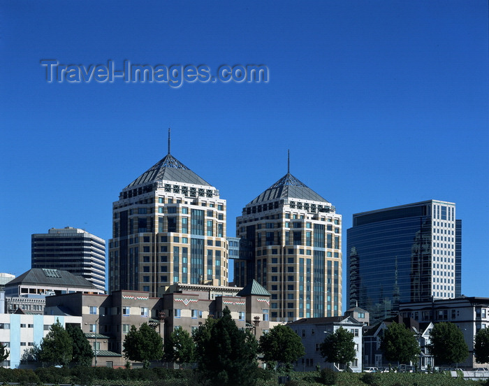 usa997: Oakland, California: Oakland Federal Buildings -  Clay Street, North and South towers - modern architecture - architect: Kaplan McLaughlin Diaz - photo by A.Bartel - (c) Travel-Images.com - Stock Photography agency - Image Bank