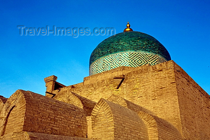 uzbekistan69: Pakhlavan Mahmoud Mausoleum, Khiva, Uzbekistan - photo by A.Beaton  - (c) Travel-Images.com - Stock Photography agency - Image Bank