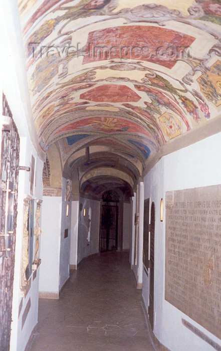 vatican12: Holy See - Vatican - Rome - In the Catacombs (photo by Miguel Torres) - (c) Travel-Images.com - Stock Photography agency - Image Bank